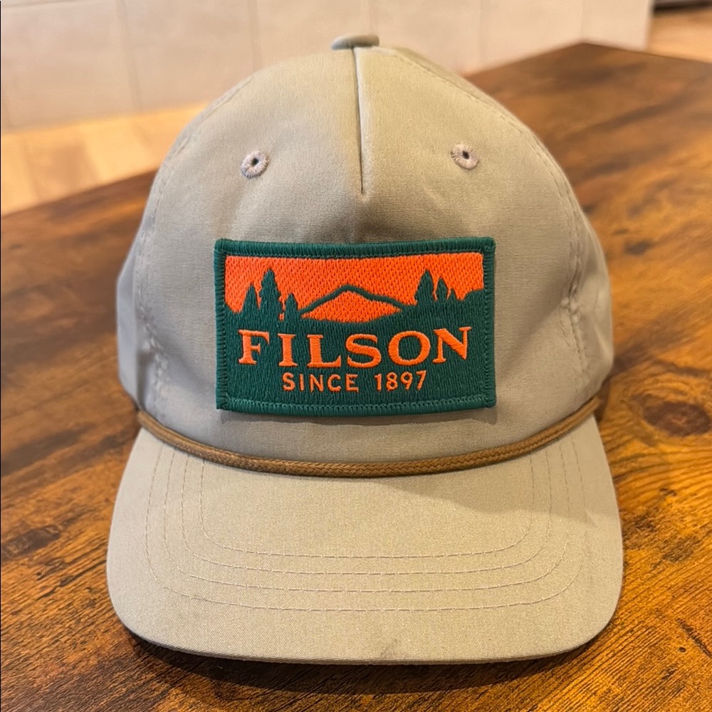NWOT Filson Tan and Orange Logo Cap
